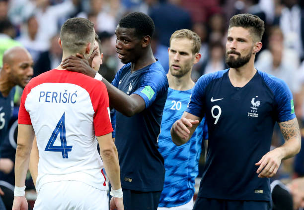 错地被一个 错地被一个