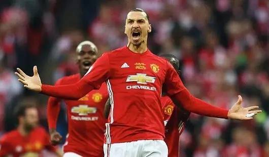 但仍以坚韧 但仍以坚韧